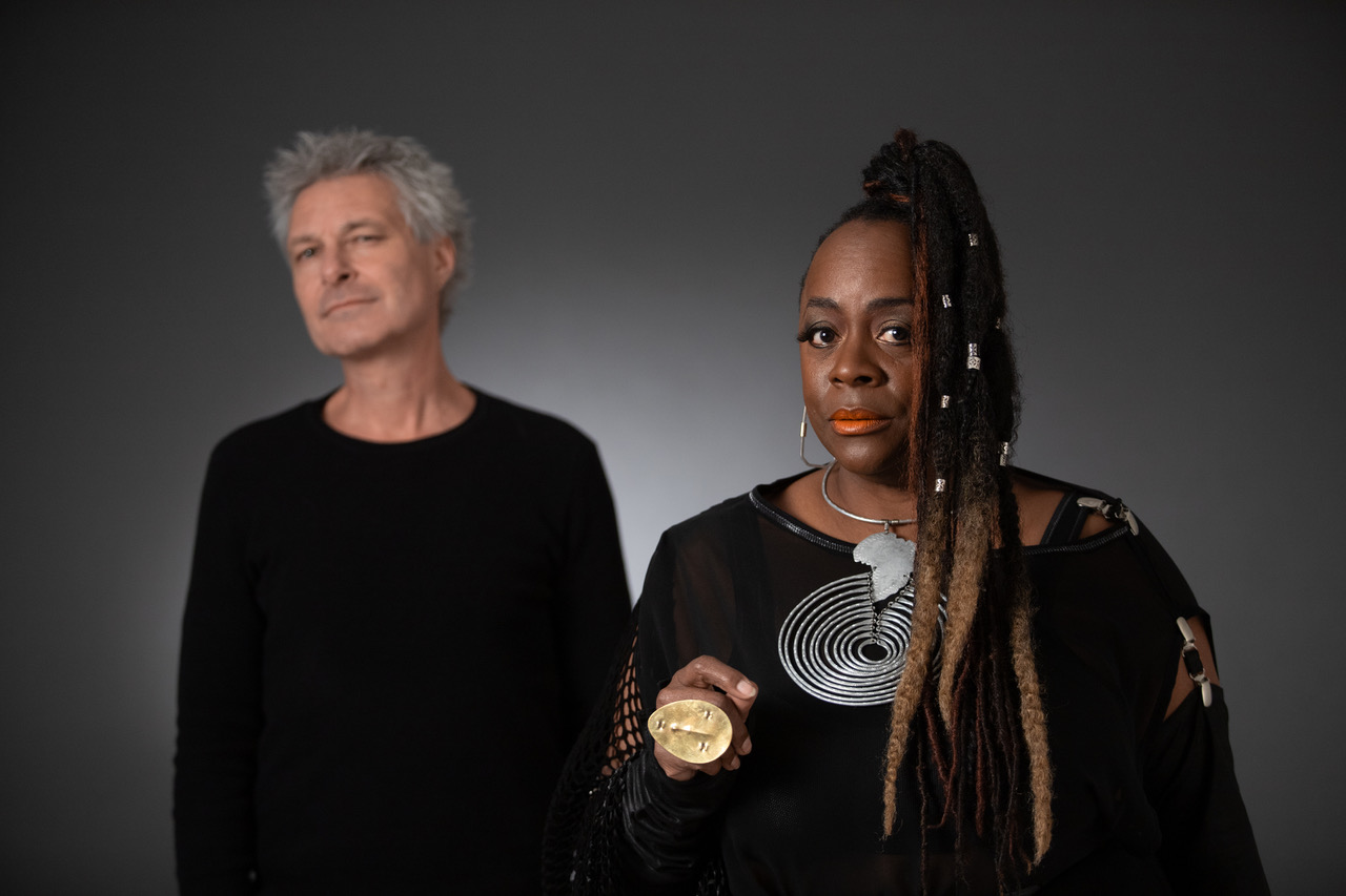 d'Z and Sandra St. Victor